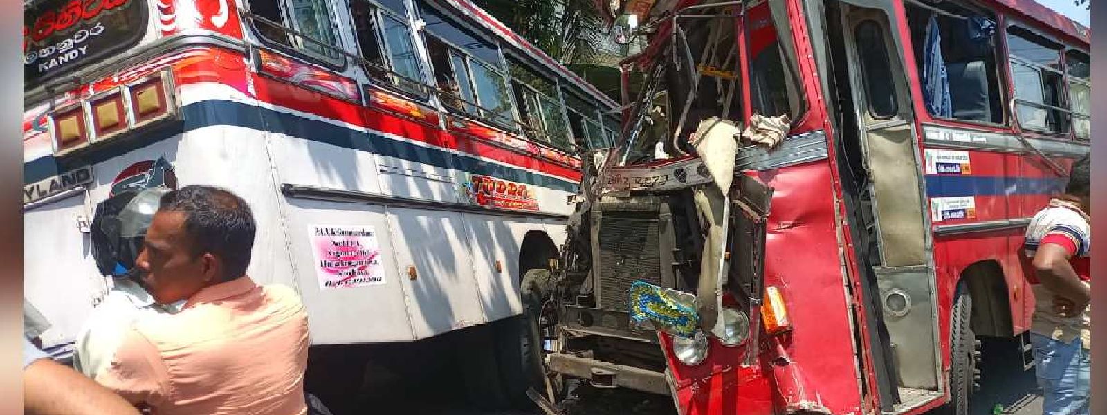 மாவனெல்ல பஸ் விபத்தில் ஒருவர் உயிரிழப்பு